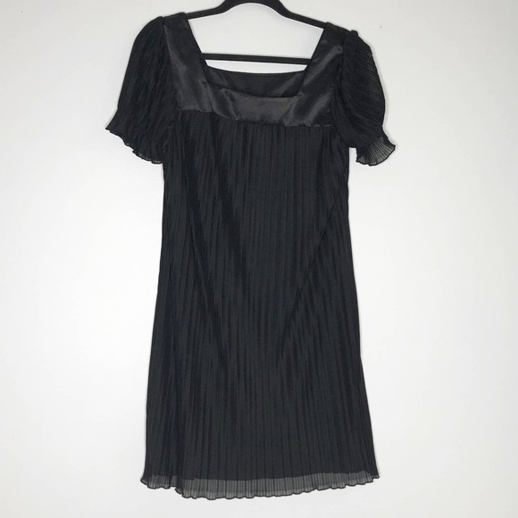 VINTAGE Black Dress - Picture 5 of 5